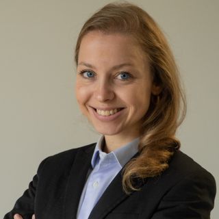 Maître Eloise Lacroix