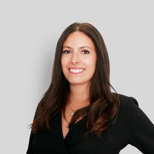 Maître Sarah Boukersi