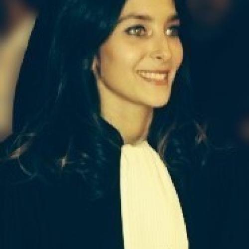 Maître Mandy Corcos