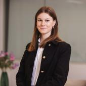 Maître Elisabeth Joanne