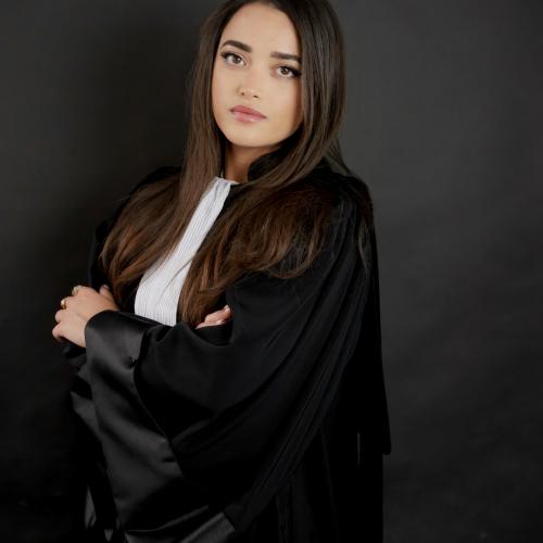 Maître Lina Achour