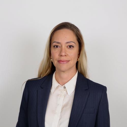 Maître Reva Arai