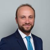 Maître Adrien Villena