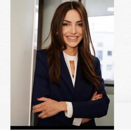 Maître Vanessa Alvarez
