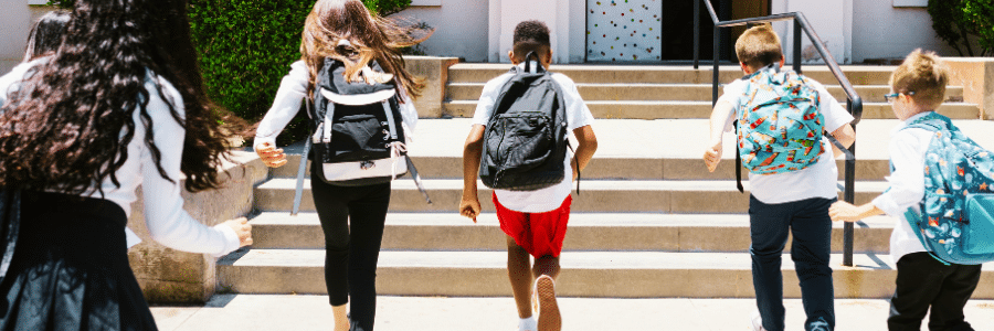 5 collégiens se mettent à courir