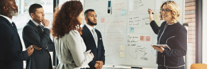 Entreprise en redressement judiciaire : conséquences, risques et solutions avec un avocat